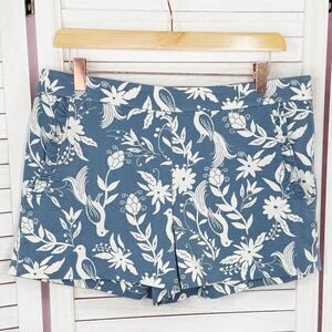 Loft Floral Peacock Bird Ruffle Pocket Riviera Chino Shorts Blue White Size 4